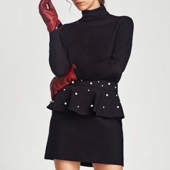 ZARA Black Peplum Faux Pearls Mini Skirt - Picture 10 of 10